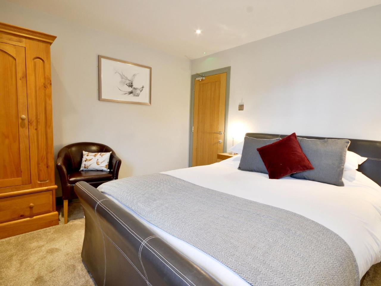 The Cayley Arms Inn Pickering Bagian luar foto